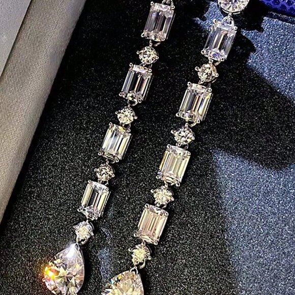 Luxury Silver Geometric Cubic Zirconia Dangle Women's Earrings - Picture 4 of 8